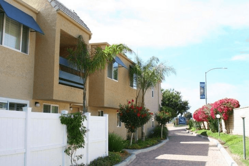 Sand Pebbles Resort